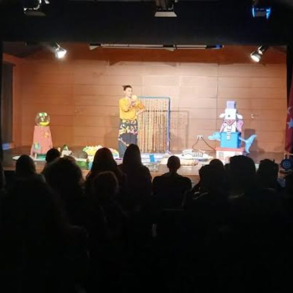 teatro en mayo